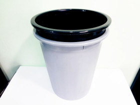 Корзина д/мусора чор.і сіре.пл.26*30,5*20см