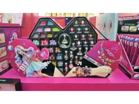 Набір аксесуари для дівчат B 4346 сумочка у формі сердця, метал та пластик намиста браслет 40*23*7см