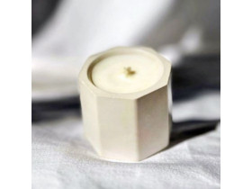 Свічка ароматна грейпфрут "Восьмигранник" у білому кашпо 35 мл 8030-0002