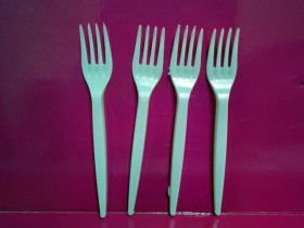 Вилка одноразова 100шт (1уп/60)