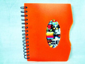 "Д" Зошит А5 пруж.пласт.144арк (3/60)