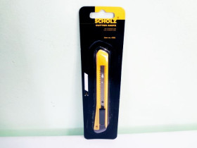 Нiж трафарет.9мм SOZ 4506 автофікс.(12шт)