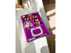 Іграшка-прикол "Зуби вампіра", арт. 2147-B