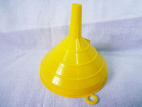 Лійка пластикова, велика