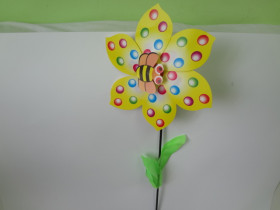 Ветрячок M 0793 (200шт) цветок, 8 видов, в кульке, 26см