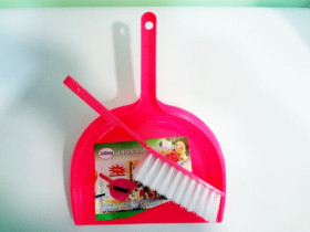 Лопатка зі щіткою 601-2036 (96шт)