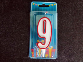 Свічка цифра біла (черв.контур) (5шт) 9