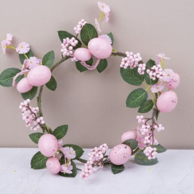 Вінок 8436-4 рожевий з яйцями та дрібними ягідками 30см